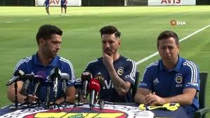 Throughout his career, he also played for coritiba, palmeiras, flamengo and cruzeiro. Jose Sosa Fenerbahce De Olmaktan Dolayi Cok Gururluyum