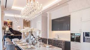 Inspirasi Desain Rumah Modern Bernuansa Klasik Nan Mewah Lifestyle Liputan6 Com Namun masyarakat modern menganggap rumah sebagai salah satu cerminan gaya hidup. inspirasi desain rumah modern bernuansa