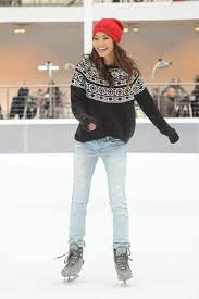 Top 31 Best Ice Skating Outfits To Wear On Ice Outfit Ideas Hq Ice Skating Outfits Casual 148 Best I Ice Skating Outfit Skating Outfits Destroyed Skinny Jeans