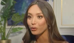 Kataluna enriquez, who had previously entered other women's beauty pageants and has won pageants for transgender contestants, called this win a winning miss nevada would put enriquez in the running for miss usa. Hnus5etcnit45m