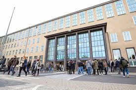 Sie sind aus den ehemaligen festungsrayons des kölner festungsrings entstanden. Koln 1200 Erstsemester Starten An Uni Und Th Kolnische Rundschau