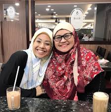 Wısuda purna sıswa madın nurul hıdayah. Kehidupan Selepas Poligami Kisah Datin Nana Sebagai Isteri Pertama Ini Memang Istimewa Mulia Sungguh Hatinya Nona