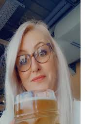 Emma is an eleven-year-old whose soul and heart are writing, when Emma  starts to write a new book she decides to use her the name of her hometown.  Soon, an incident occurs