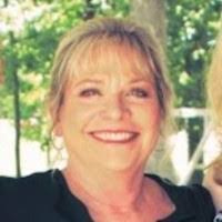 Ashley Pressler's Instagram, Twitter & Facebook