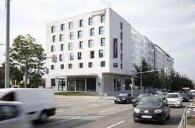 Compare reviews and find deals on hotels in with skyscanner hotels. Premier Inn In Stuttgart Hotelkette Will Im Schlaf Den Markt Erobern Stuttgart Stuttgarter Zeitung