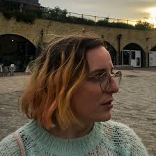 Alice Nutt's Instagram, Twitter & Facebook