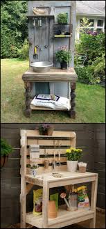 Verwandeln Sie Eine Alte Holztur In Eine Einzigartige Blumenbank Fur Ihren Garten Holz Diy Ideen Alte Holzturen Diy Holz Diy Paletten