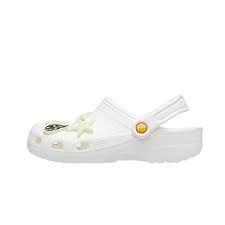 On tuesday at noon, bad bunny's crocs were released, and according to the new york times, the shoe meanwhile, bad bunny shared his surprise with the outlet when learning that the shoe sold out so bad bunny is not the first musician to land a deal with the brand. Crocs Classic Clog Bad Bunny Ofour