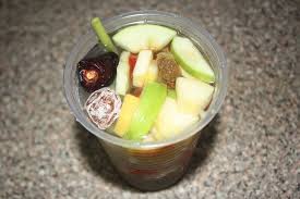 1 sk sirap ros 5 sb susu pekat manis (boleh tambah atau kurangkan ikut citarasa) 1/2 tin ice cream soda 1 liter air masak / sejuk ais ketul. Resipi Air Soda Herba Ini Jadi Viral Sebab Rasanya Terlalu Sedap Remaja