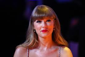 تايلور سويفت تنضم إلى كريستيان بيل ومارغو روبي في فيلم جديد