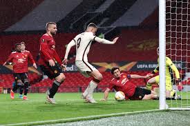 Roma vs manchester united live: Edin Dzeko Is Officially Manchester United S Modern Nemesis As Roma Striker Makes Old Trafford History In Europa League Clash