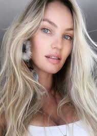 The perfect waves for short hair are bouncy and fun. Candice Swanepoel Has The Easiest Trick For Beachy Waves Beauty Crew