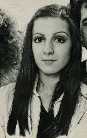 Regina Singer's Instagram, Twitter & Facebook