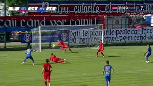 Meciul de pe terenul 5 din complexul ghencea a inceput cu o ocazie uriasa pentru cs afumati, insa portarul gazdelor a fost pe faza. Inca Un Pas Pana In Liga 2 Zaharia Si Chipirliu O Duc Pe Steaua Mai Aproape De Promovare Aici Ai Tot Ce S A Intamplat In Steaua 2 0 Cs Afumati Sport Ro
