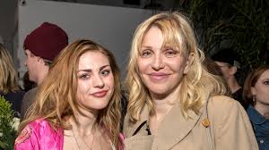 If you have good quality pics of frances bean cobain, you can add them to forum. Courtney Love Wollte Angeblich Ex Von Frances Bean Cobain Ermorden