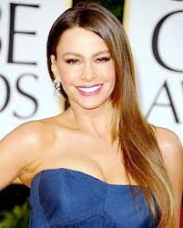 Sofía vergara reveals what she does when husband is away. Sofia Vergara Hosts Snl How To Get Her Straight Wavy Hairstyle Beautystat Com