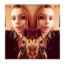 Amy Kennett's Instagram, Twitter & Facebook