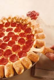 I Want Stuffed Crust Cheesy Goodness Pizza In And Around My Mouth Hungrymungry Food Love Food Food Cravings