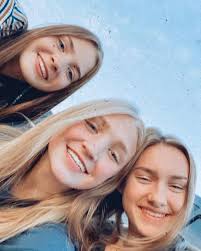 Hi! My name is Paige Carden. I live in Cimarron, Colorado but my high  school is in Corvallis, Oregon (long story). I plan