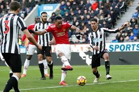 Man utd to assess edinson cavani and donny van de beek; Newcastle V Man Utd 2017 18 Premier League