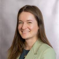 Ellen Shelly's Instagram, Twitter & Facebook