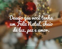 Confira lindas mensagens curtas de natal no magia das mensagens. Frases De Natal Curtas Frases Do Bem