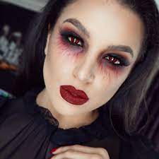 Advertisement trick or treat, smell my feet, give me something good to read? 82 Ideen Und Inspirationen Fur Ein Einfaches Halloween Make Up