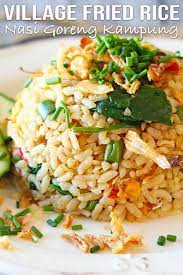 Spicy Anchovy Fried Rice Nasi Goreng Kampung El Mundo Eats Recipe Fried Rice Anchovy Recipes Easy Asian Recipes