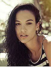 Maurie Smith's Instagram, Twitter & Facebook