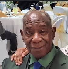 James Hyler (@james.hyler.923)