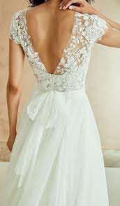 Wedding Dresses With A Beautiful Back Details Unique Wedding Dress Wedding Dress New Ideas Weddingdress Nedime Giysileri Vintage Gelinlikler Gelinlik