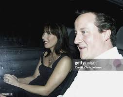 21 Victoria Beckham Wedding Ring Stock Photos, High-Res Pictures, and  Images