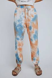 Black And Orange Tie Dye Sweatpants Calm Down Tie Dye Joggers Cladandcloth In 2020 Tie Dye Outfits Tie Dye Shirts White Pants Women