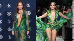 Lo shuts the versace runway down in the iconic green dress that inspired google imagesjennifer lopez, like a true leo queen, referenced herself on friday. J Lo Shuts Down Fashion Week In Iconic Green Dress Cnn Video