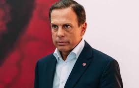 Sao paulo governor joao doria criticized brazilian president jair bolsonaro for his response to the coronavirus pandemic. Joao Doria Governador De Sp Vende Casa Em Trancoso O Tabuleiro