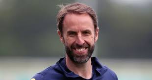 Nike made an awesome, oversized England soccer jersey…