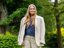 Jongeren hebben veel vertrouwen in Amalia als koningin | Libelle