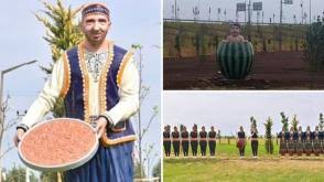 May 20, 2021 · vezirköprü ilçesinin simgesi olan semaver için 4 yıl önce belediye tarafından yaptırılan anıt beğenilmedi. Semaver Maketi Savunmasi Tamamen Bir Oyun Elestirilere Itibar Etmiyoruz Sol Haber