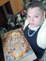 Buenos días querido grupo me podrían ayudar necesito saber cómo hacer caldo  de patas.