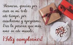 Mantén tu sonrisa y que dios te conceda deseos. Frases De Cumpleanos Para Una Esposa 100 Mensajes 2021