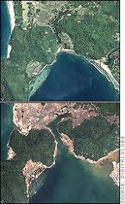 Altogether, an estimated 230,000 to 260,000 people died in the 2004 indian ocean earthquake and tsunami. Tsunami Factfile