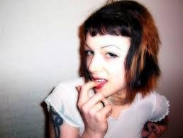 Erica Dunham's Instagram, Twitter & Facebook