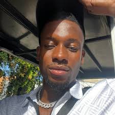 Is the Grand Jeep Cherokee V6 powerful enough to tow another car?