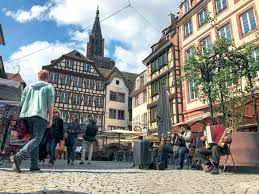 Strasbourg, the capital of alsace, is located on the french border with germany. Double Identity Strasbourg Is French But It S German Too Lifestyle Stripes