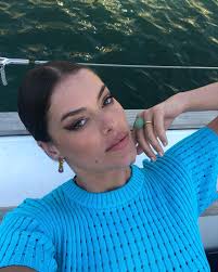 Ella Howe ツ ♑︎ (@_ellahowe) • Instagram photos and videos