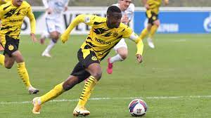 Nothing can describe this feeling. Youssoufa Moukoko Nicht In Fifa 21 Darum Fehlt Der Bvb Youngster Goal Com
