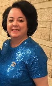 Winnie Carroll's Instagram, Twitter & Facebook