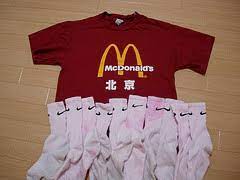 Palmer recommended washing colored hair in cooler water: Laundry Science Exactly Why Do Colors Bleed In Hot Water Shiny Science