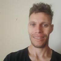 40+ "Eric Henry" profiles