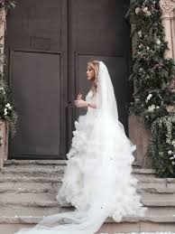Empire Video Premieres Tomorrow Shakira Shakira Music Runaway Bride